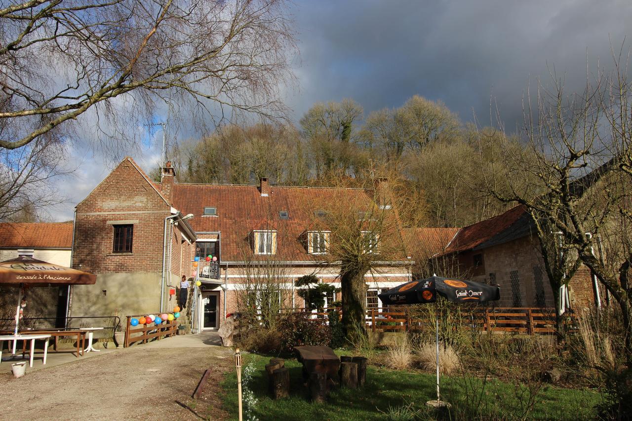 Auberge De L'Arc En Ciel Fauquembergues Exterior photo
